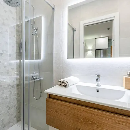 Vivendos - Tr10 - Miramar Apartment *